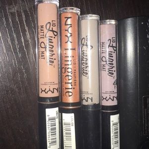 NYX lid lingerie matte
